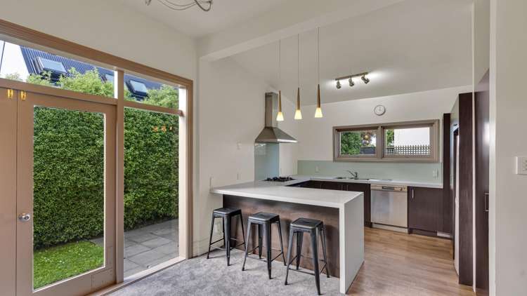 1034 Colombo Street Saint Albans_9