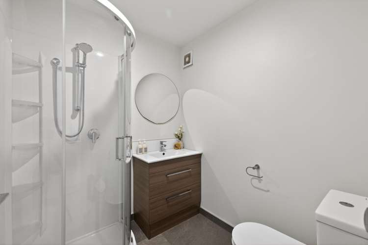 4/142 Leinster Road Merivale_9