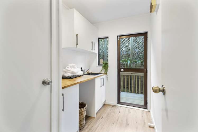 2/18 Pleasant Road Glen Eden_12