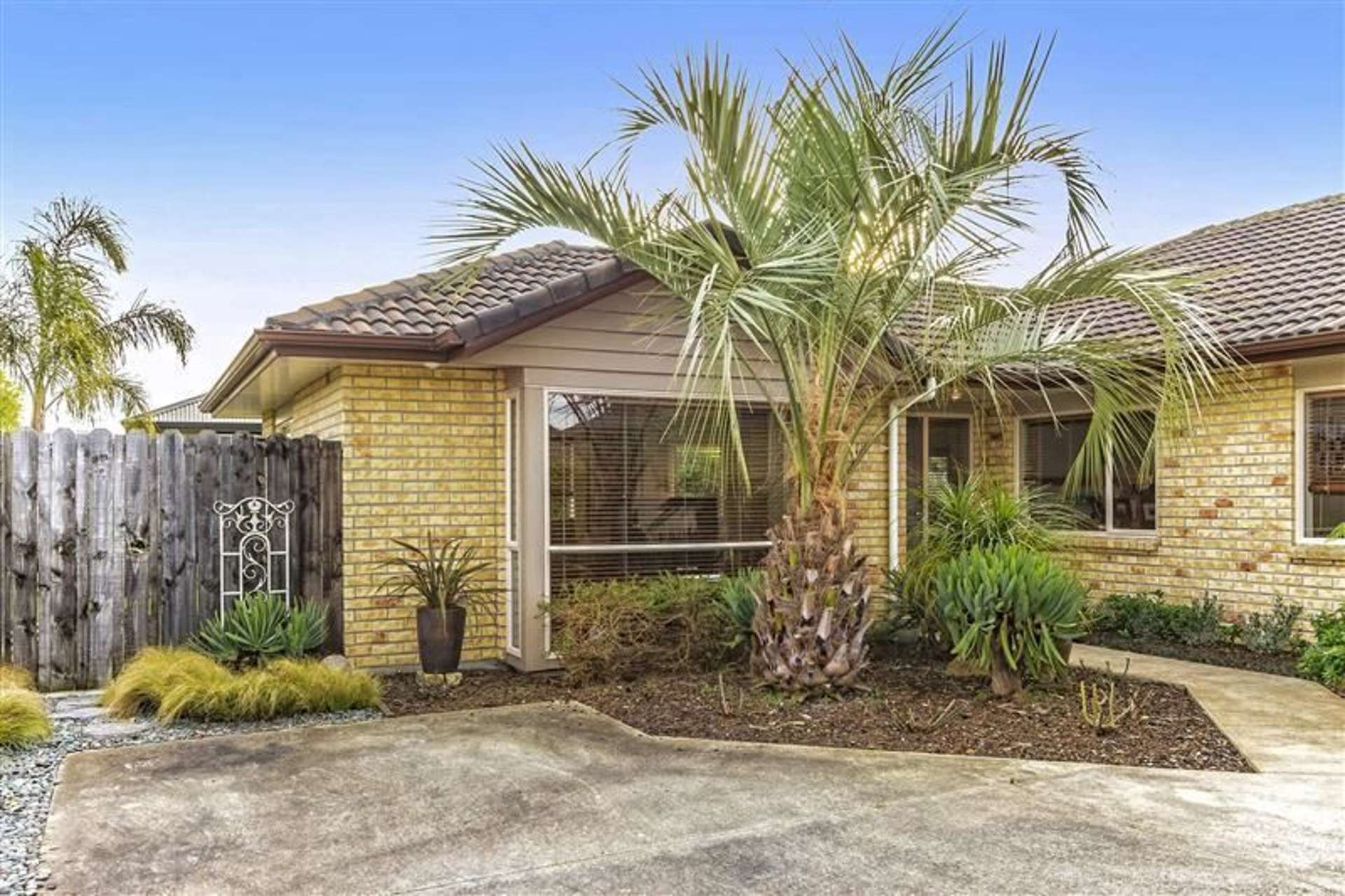 6 Ploughmans Avenue Pukekohe_0