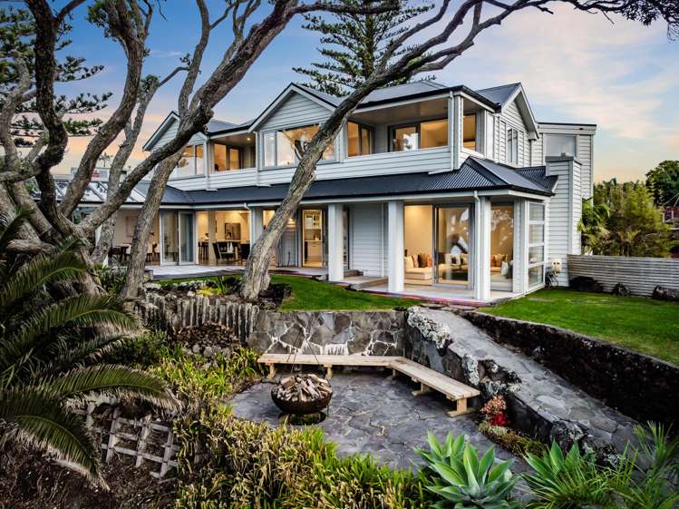 43&43A Clifton Road Takapuna_9