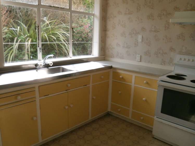 16 Koromiko Street Kaka Point_8