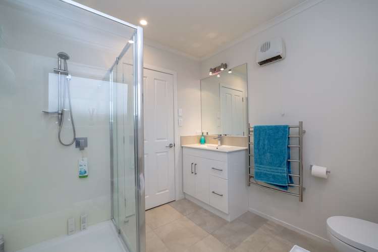 41 Hilton Road Carterton_13