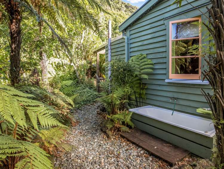 125 Torea Street Westport_13