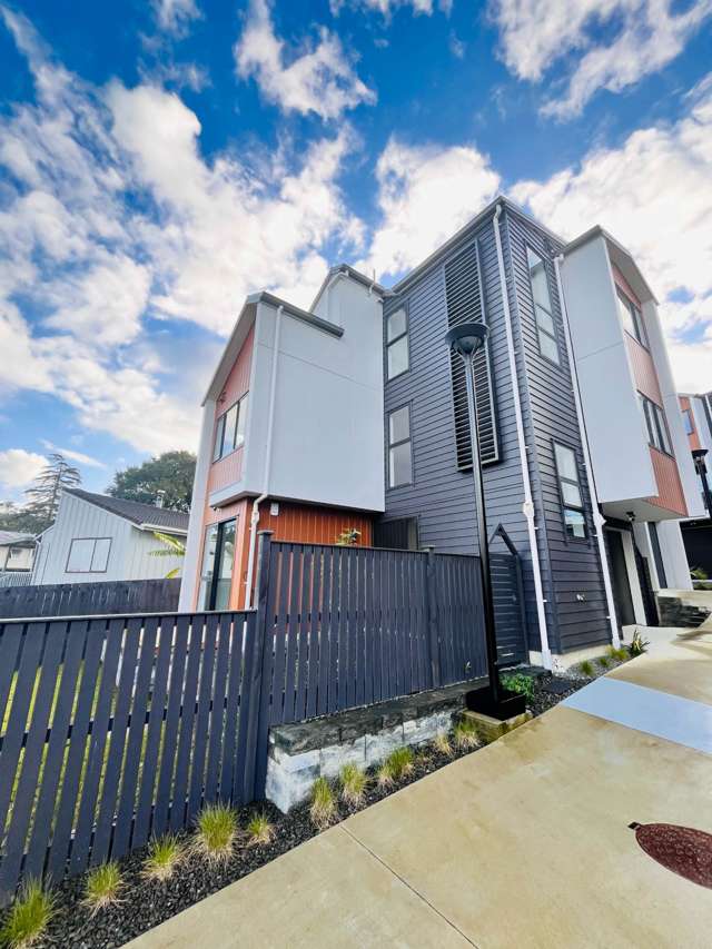 1/6 Woodhouse Place West Harbour_2