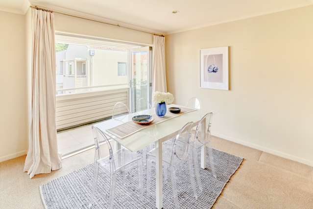 40/305 Evans Bay Parade Hataitai_4