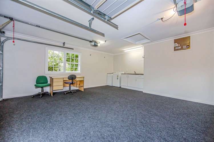 12 Puawai Place Northcote_18