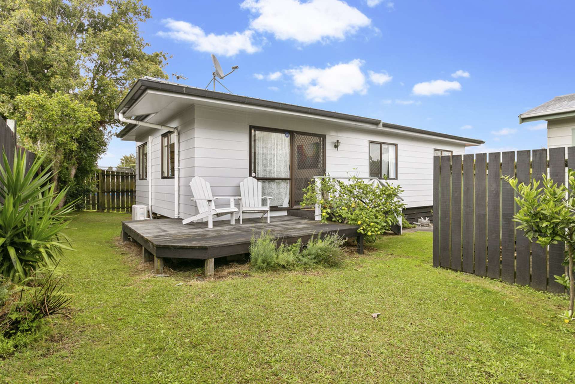 2/34 Saint Leonards Road Kelston_0