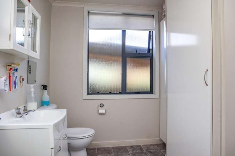 23 Nelson Quay Cobden_16