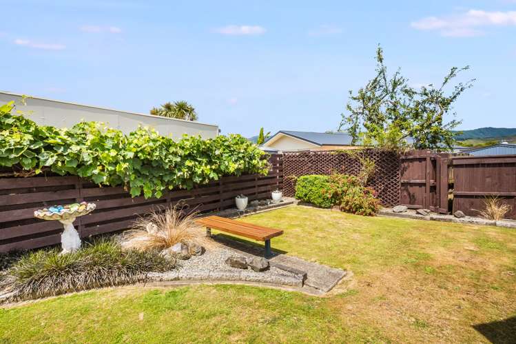 193 California Drive Totara Park_21