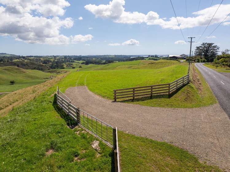 250 Busby Road Katikati_2