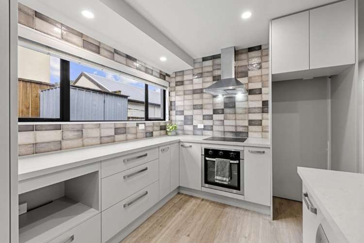 54 Brymer Road 1073_1