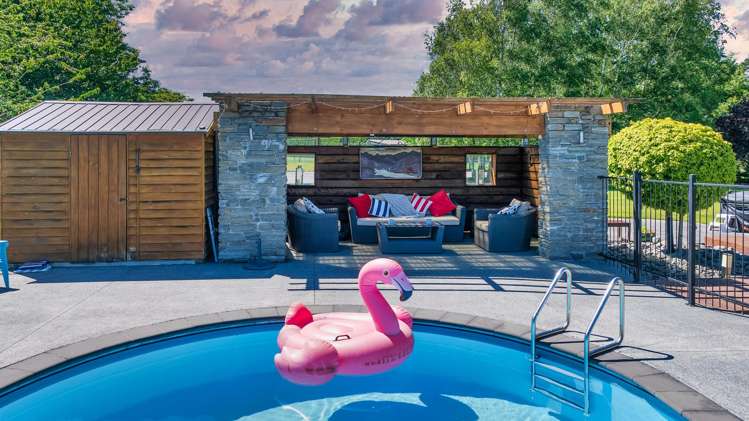 900 Loburn Whiterock Road Loburn_29