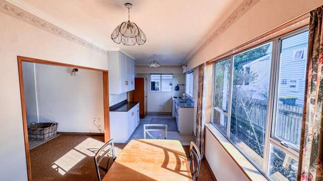 193 Sewell Street Hokitika_4