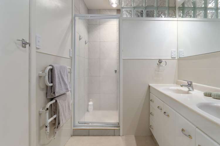 232 Mcphail Road Oropi_24