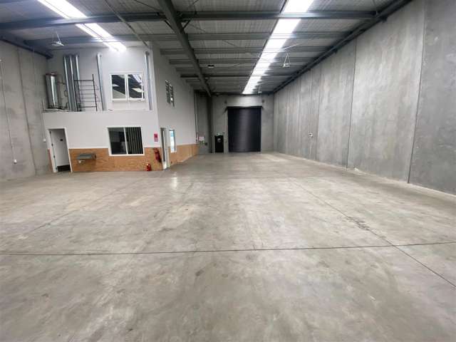 Unit 3 at 1370 Arthur Porter Drive Burbush_2