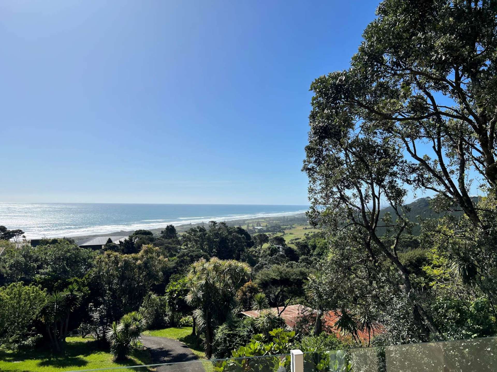 122 Domain Crescent Muriwai_0