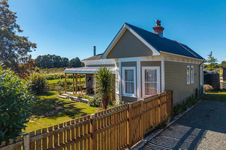 3 Tau Street Ohakune_23