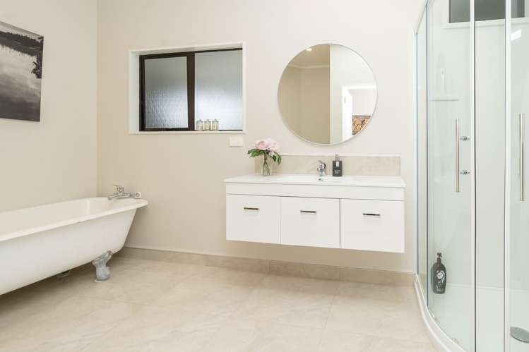 40 Cogswell Road Raglan_19