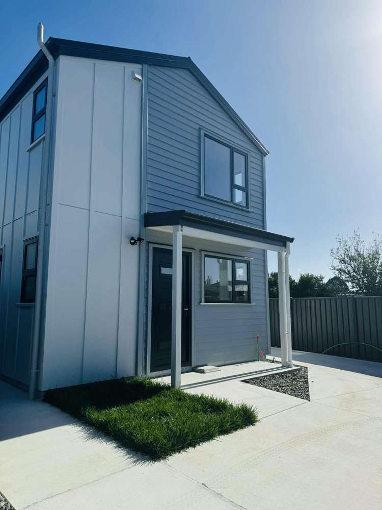 1204B Norfolk Crescent Mayfair_9