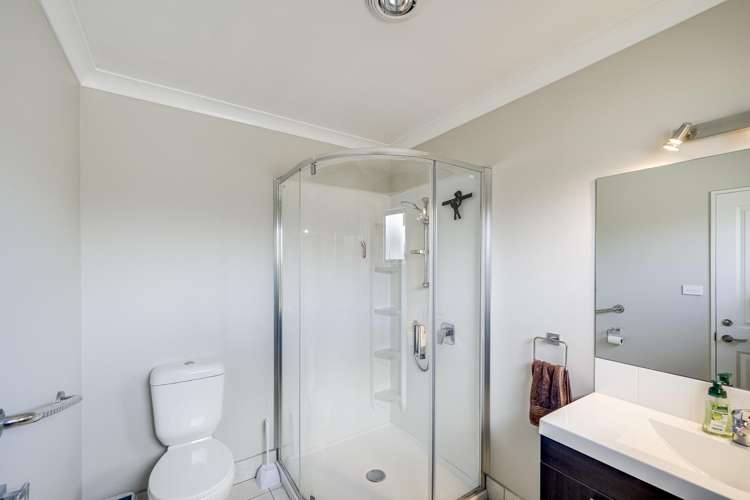 15 Pania Place Poraiti_12