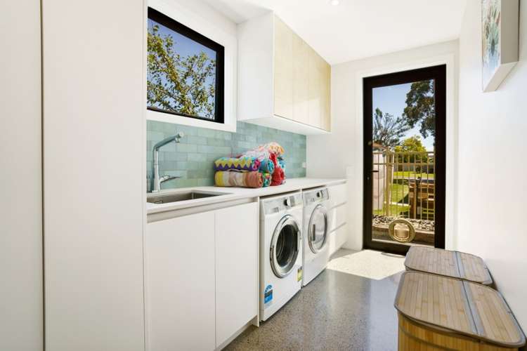 103 Beach Road Whangamata_24