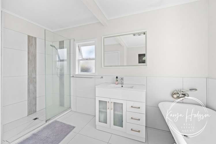 103 Hurndall Street Maungaturoto_14