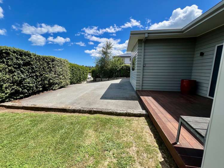 5c Sunshine Rise Raglan_7