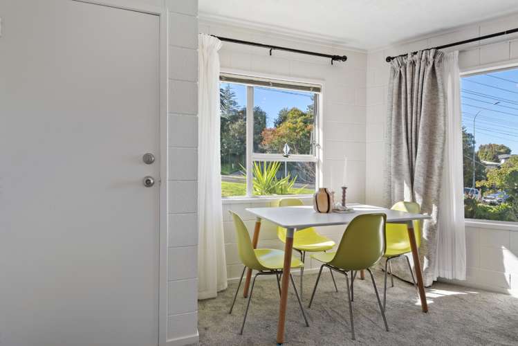 2/92 Lake Road Northcote_9