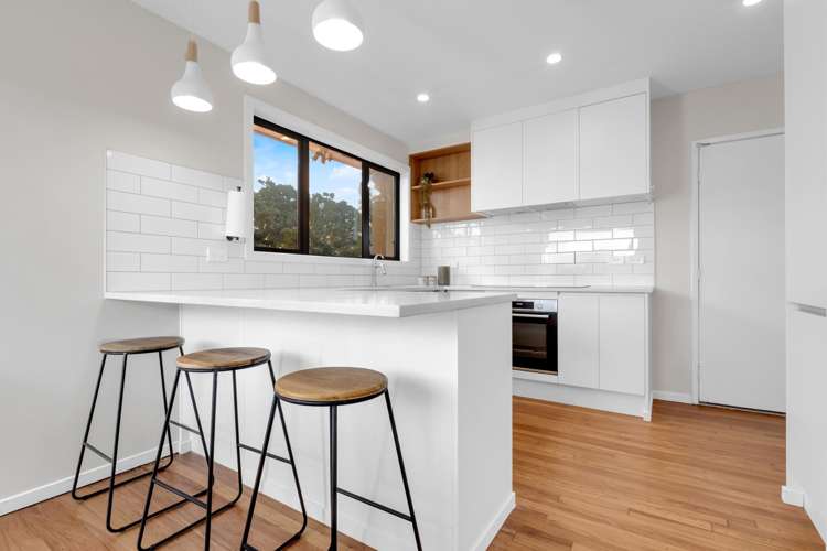 4 Harford Place Pakuranga Heights_9