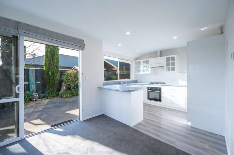 24 Kingsford Drive Stoke_2