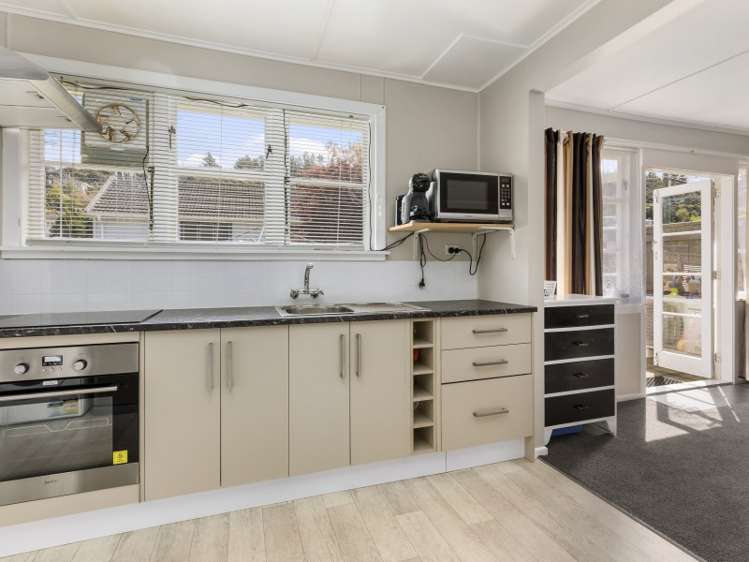 308 George Street Stokes Valley_7