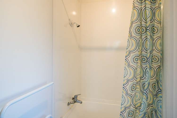 84 Cluny Road Plimmerton_11