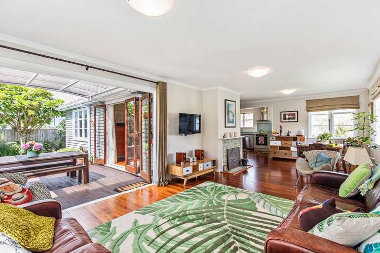 21 Larsen Road Panmure_9