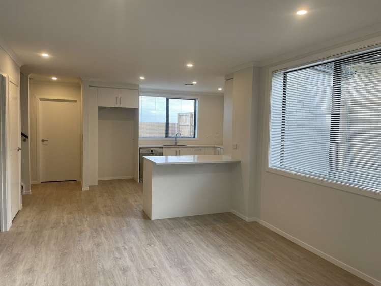 2/333 Horsham Downs Road Rototuna North_1