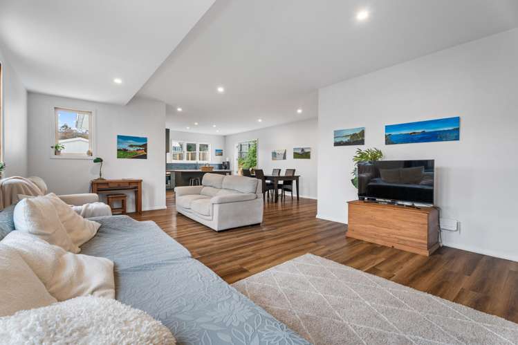 14 Bonnie Brae Road Meadowbank_4