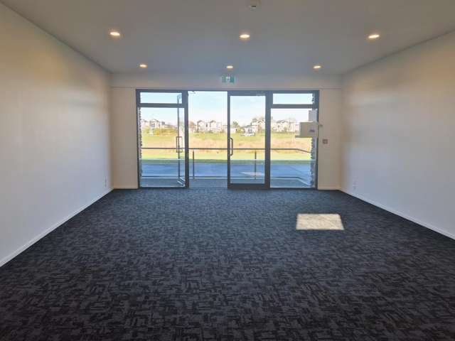 Unit 1, 38 Silverstream Boulevard Kaiapoi_2