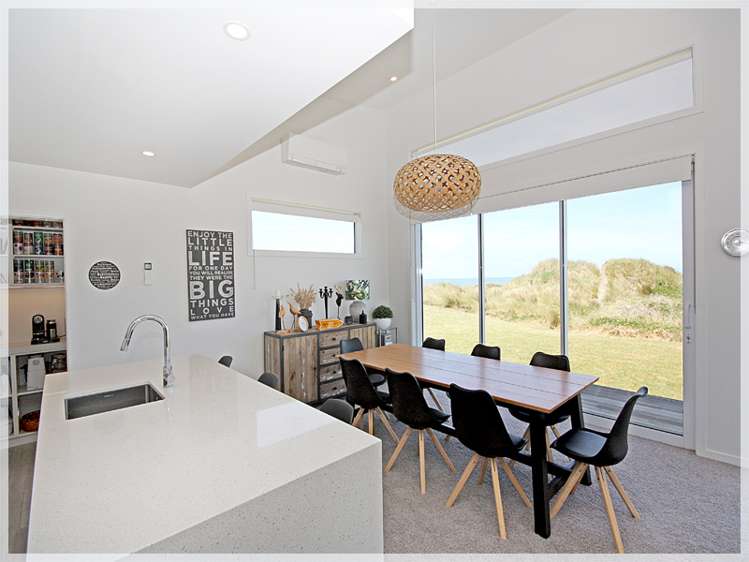 6a Marine Parade South Foxton Beach_9