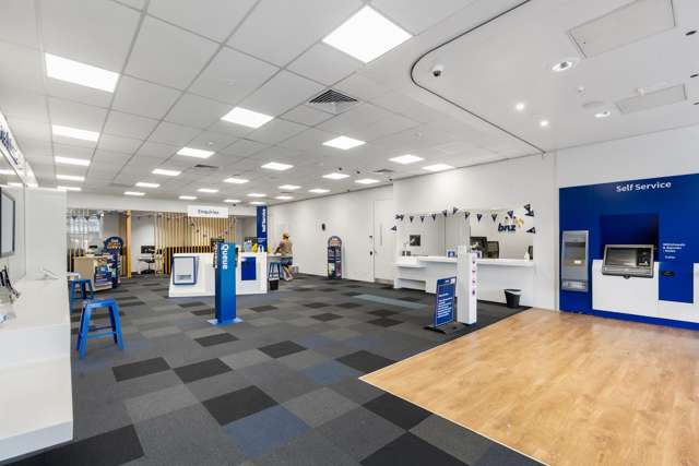 213-215 Oxford Street Levin_3