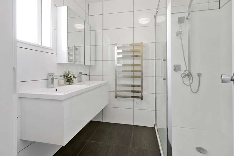 57 Kings Road Panmure_14