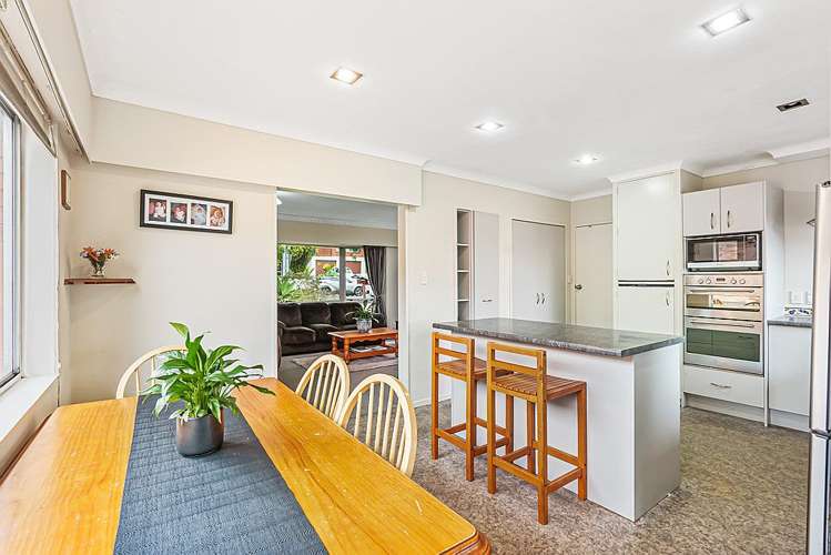 75 Clark Road Pahurehure_5