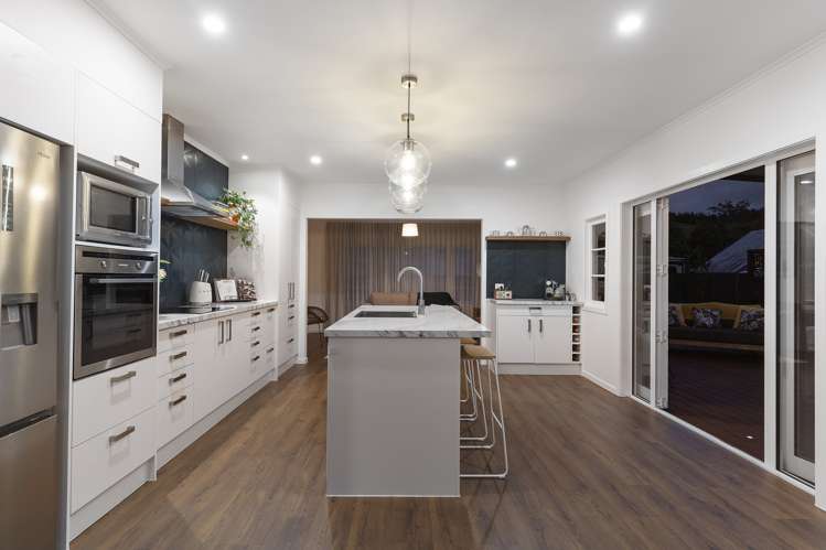 110 Everitt Crescent Whangamata_7