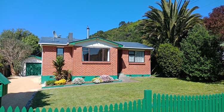 16 Harrison Street Featherston_15