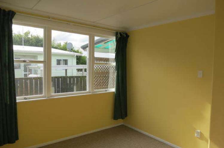 84 Roberts Street Waihi_12