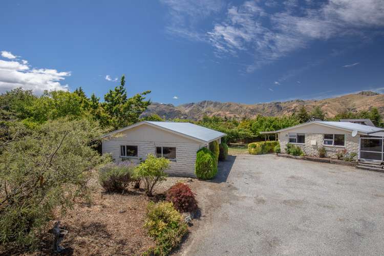 180 Capell Avenue Lake Hawea_9