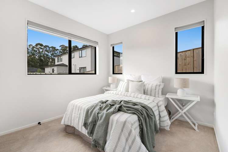 279 West Hoe Heights Orewa_29