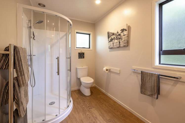 31 Causeway Road Surfdale_16