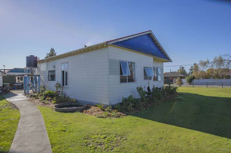 5 Main Road Pleasant Point_24