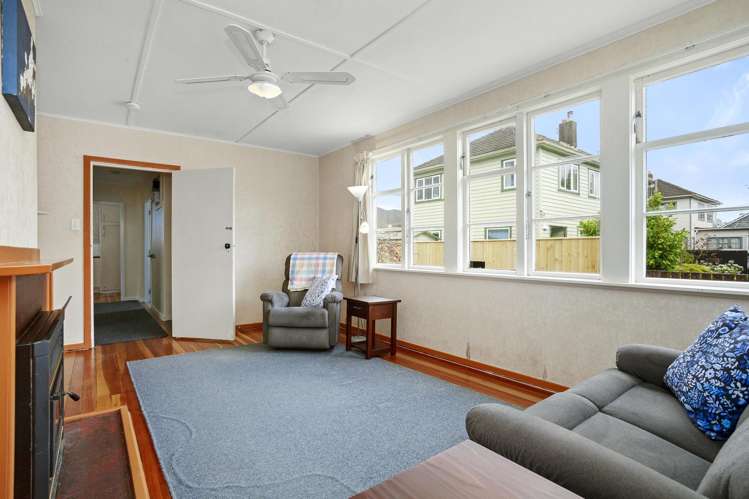 357 Cambridge Terrace Naenae_4