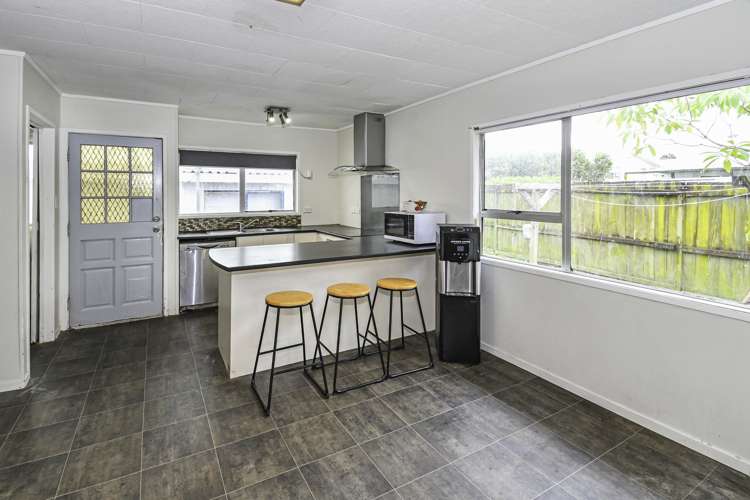 37 Secretariat Place Randwick Park_1